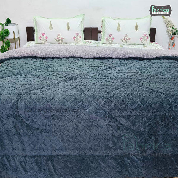 Polar Comfort King Size Solid Embossed Winter Quilts