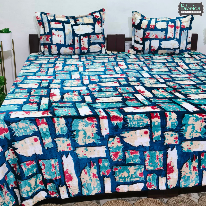 Cloudy King Size Winter Bedsheet Set